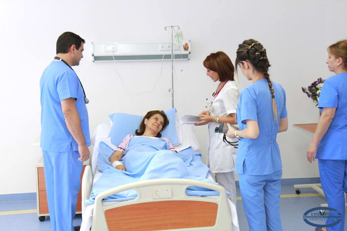 Շվեյցարացի բժիշկներն «Էրեբունի» բժշկական կենտրոնում անվճար խորհրդատվություն են տրամադրել և վիրահատություններ կատարել