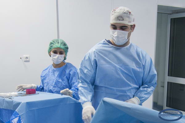 «Էրեբունի» բժշկական կենտրոնի բժիշկներին հաջողվեց  վերականգնել  պացիենտի՝ էլեկտրական սղոցով կտրած ձեռքը