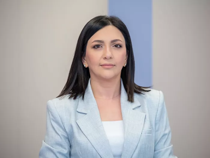 Liana R. Kirakosyan 	